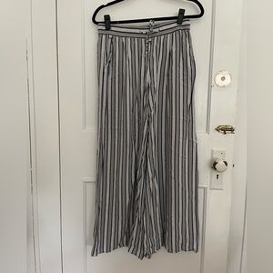 Jack by BB Dakota striped drawstring pants. Size small.